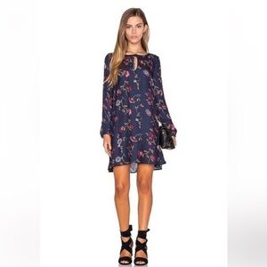 Cupcakes and Cashmere Long Sleeve Keyhole Floral Dress